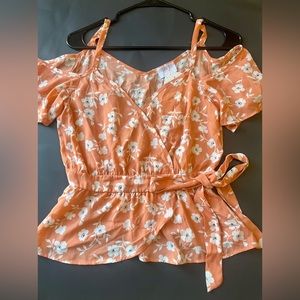 New Sienna Sky floral top